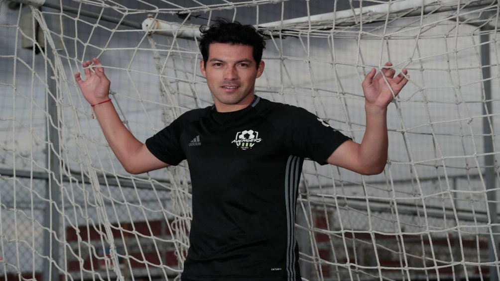 Julio Espinoza continúa con su pasión en futbol amateur