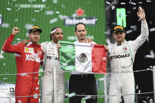 Kimi Räikkönen. Lewis Hamilton y Valtteri Bottas en el GP de México