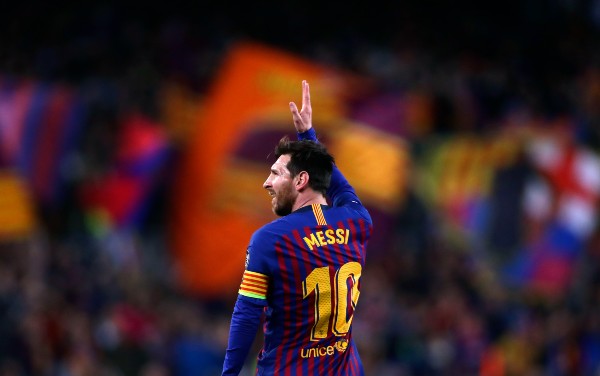 Messi con el Barcelona durante partido