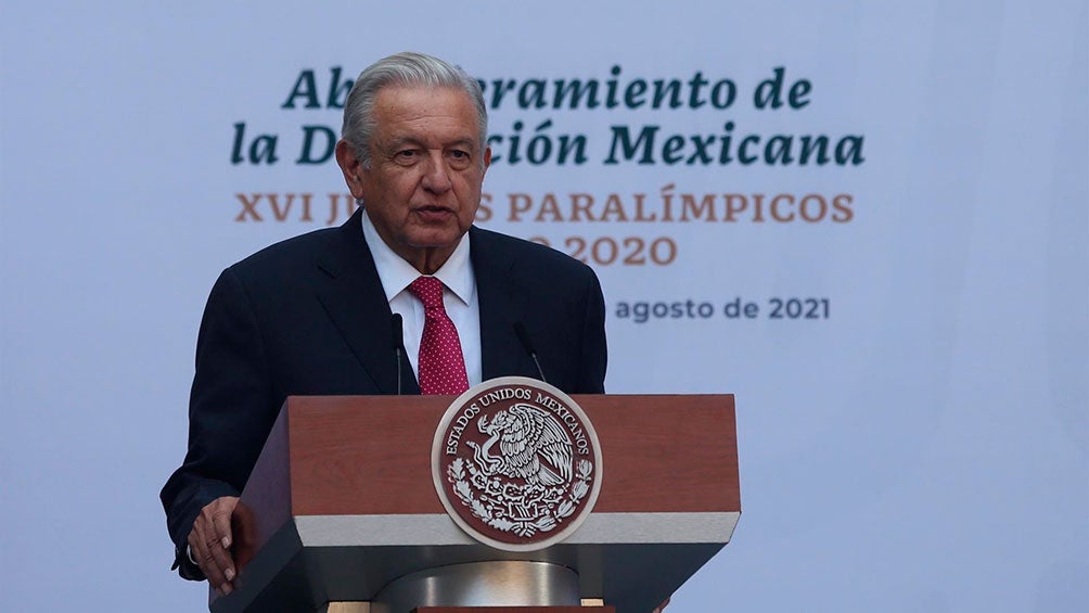 AMLO promete premios a medallistas paralímpicos y a cuartos lugares