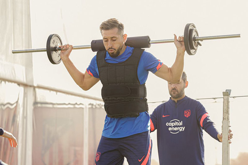Herrera durante un entrenamiento con el Atlético