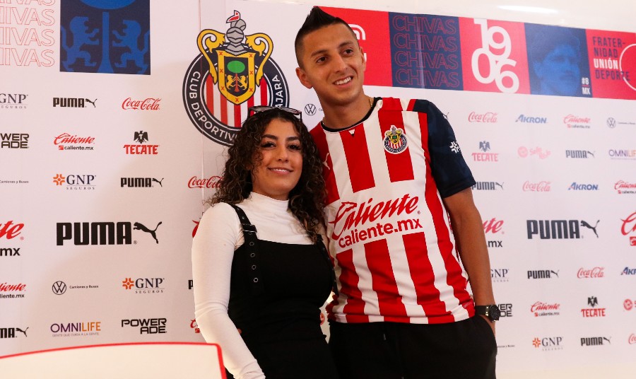 Alvarado con su esposa