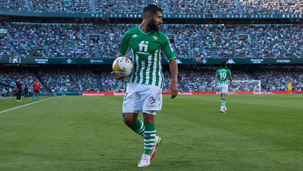Nabil Fekir jugando partido con el Real Betis en LaLiga