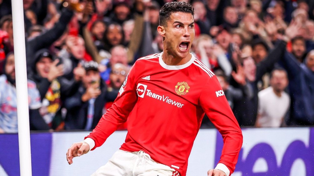 Cristiano Ronaldo celebrando gol con el Manchester United