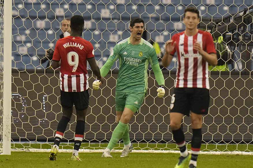 Thibaut Courtois atajó un penal en la final de la Supercopa ante el Athletic Club