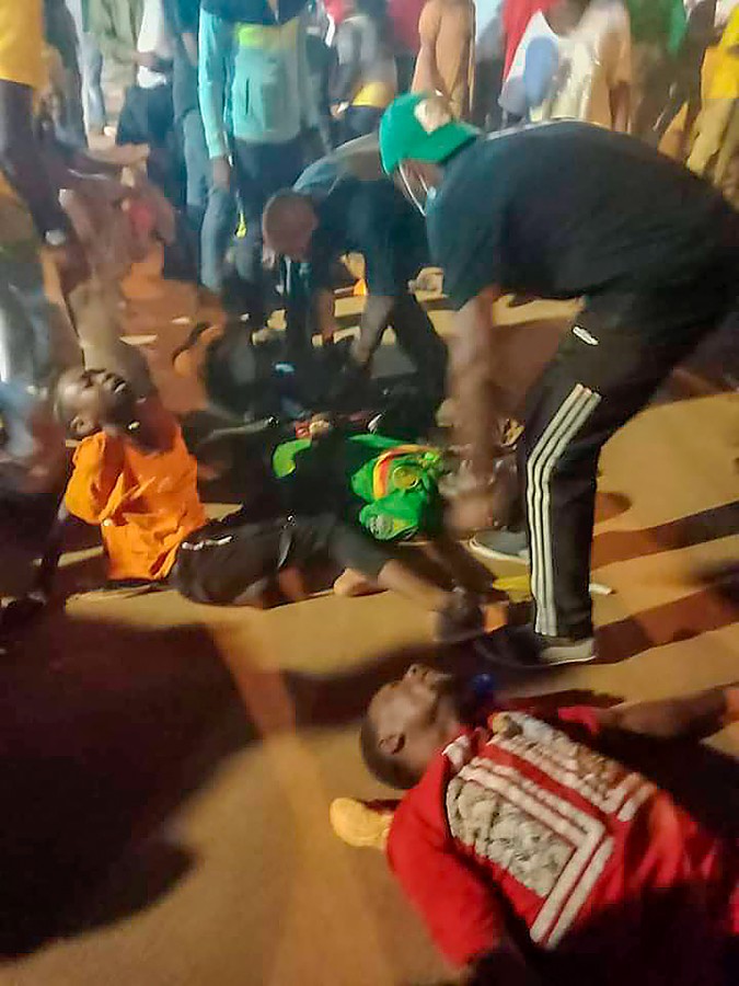 Estampida en estadio de Camerún dejó ocho muertos