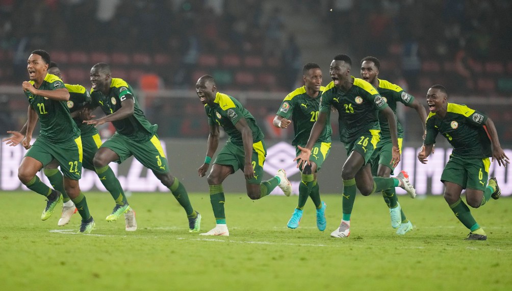 Jugadores de Senegal en festejo