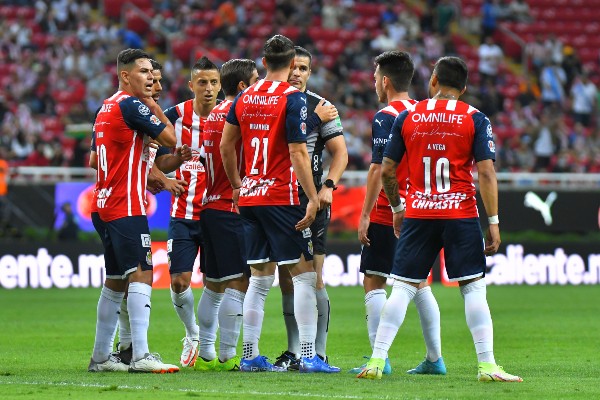 Jugadores de Chivas reacciona ante Puebla