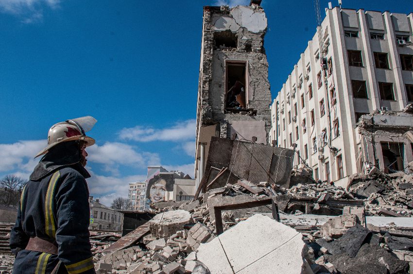 Daños por bombardeos en Ucrania