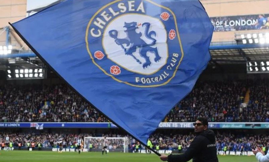 Bandera del Chelsea en Stamford Bridge