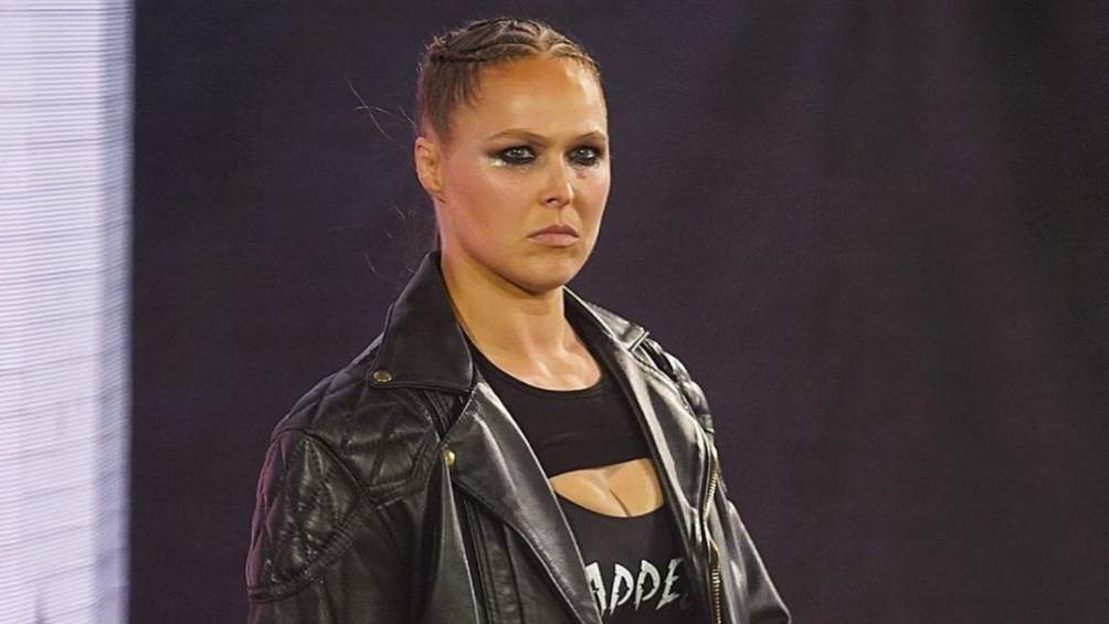 Ronda Rousey no pudo quitarle el título femenil a Charlotte