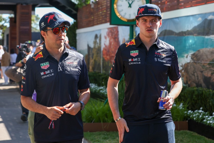 Checo y Verstappen previo al GP de Australia