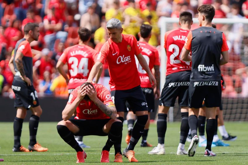Jugadores del Mallorca lamentando la goleada