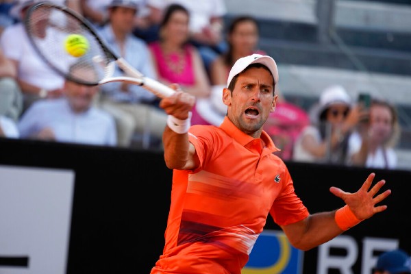 Novak Djokovic celebra su sexto título en el Masters 1000 de Roma 