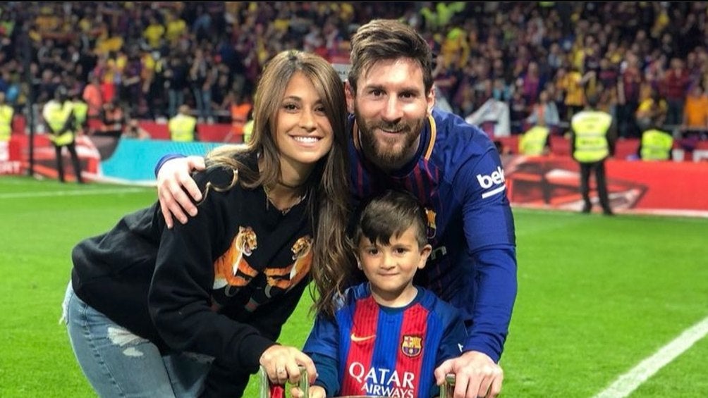 Messi y su familia celebrando título del Barcelona