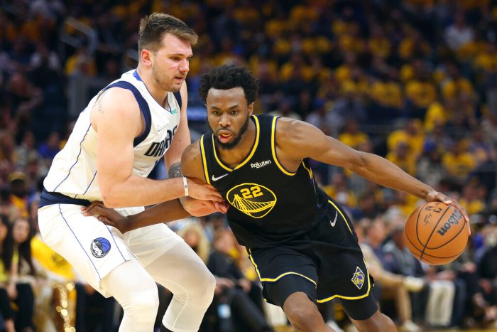 Andrew Wiggins ante Luka Doncic
