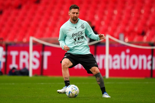 Messi en una sesión de entrenamiento en el estadio de Wembley