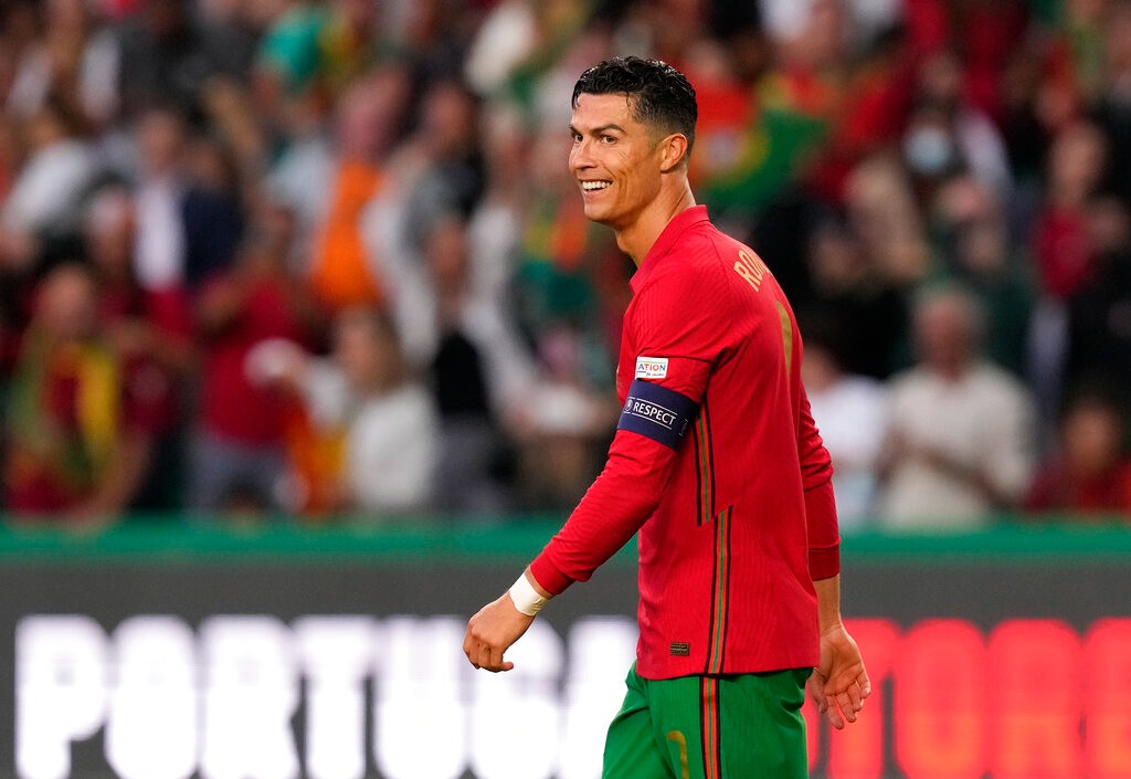 Cristiano Ronaldo jugando partido de la Nations League con Portugal