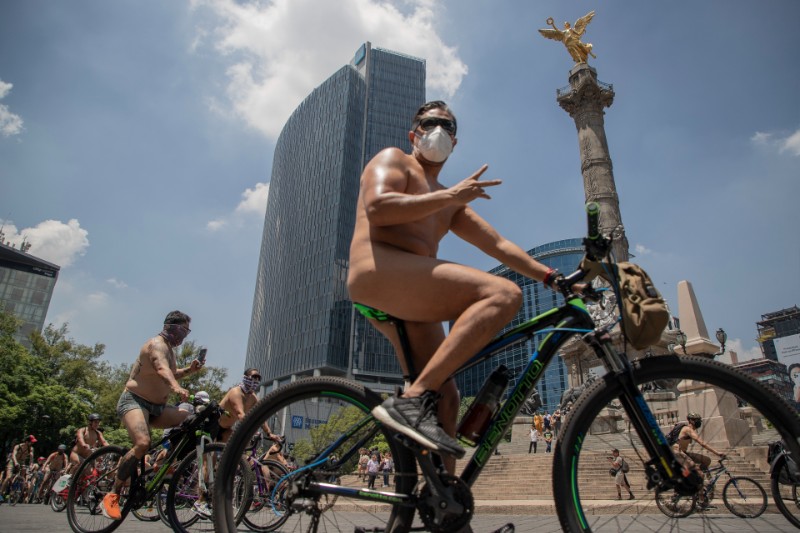Ciclistas desnudos en la CDMX