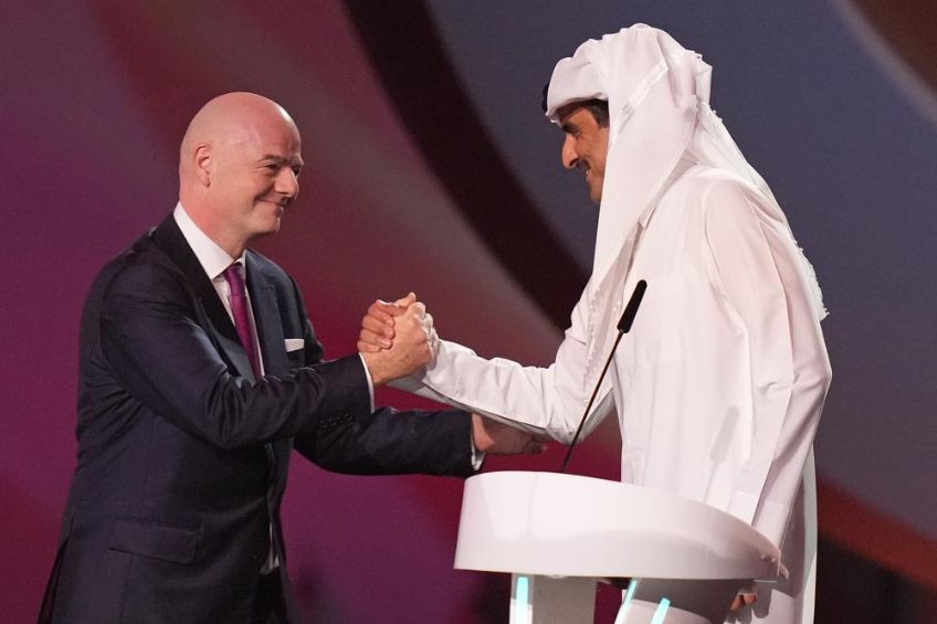 Gianni Infantino en el sorteo de Qatar 2022
