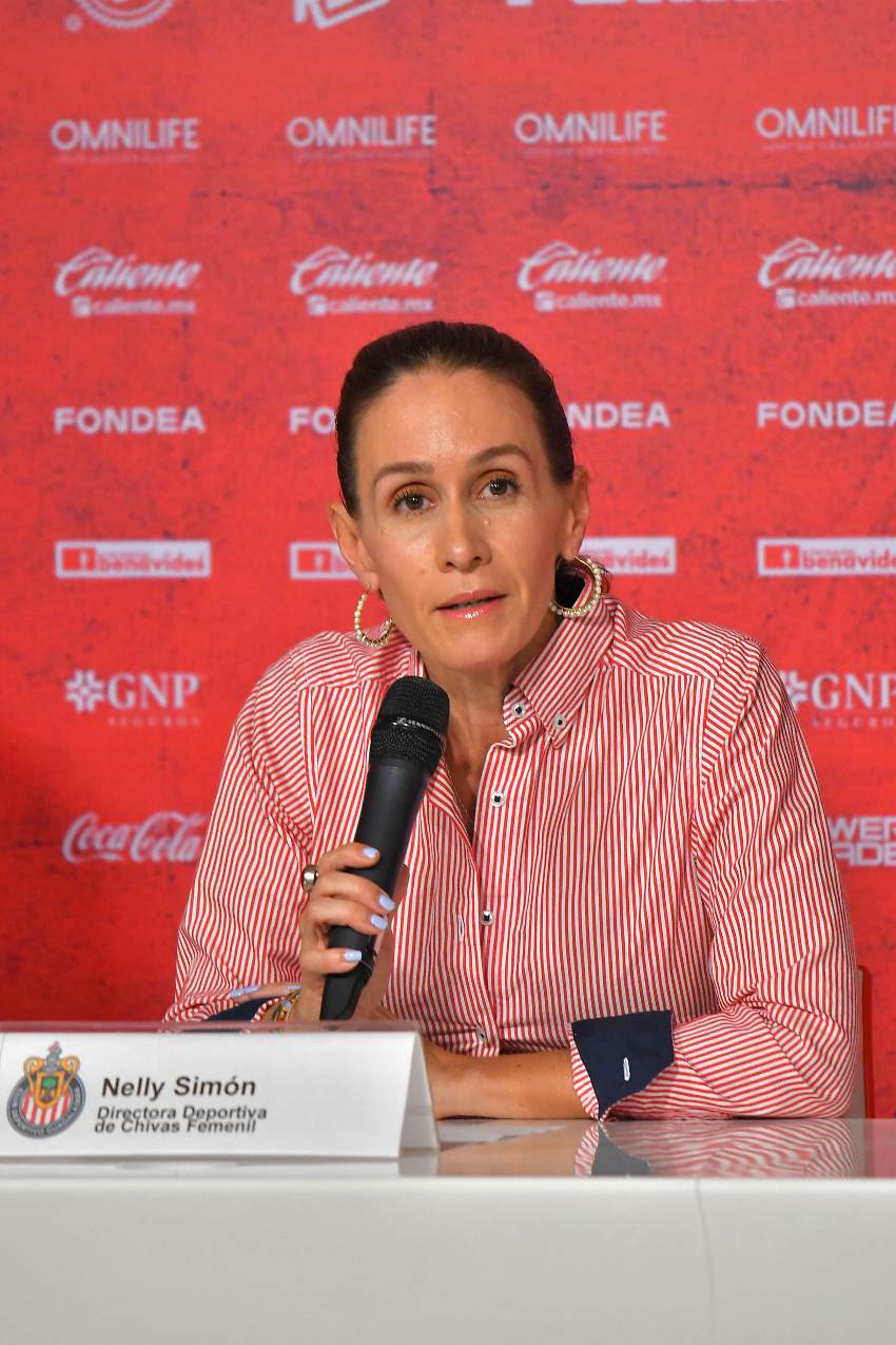 Nelly Simón, directiva de Chivas