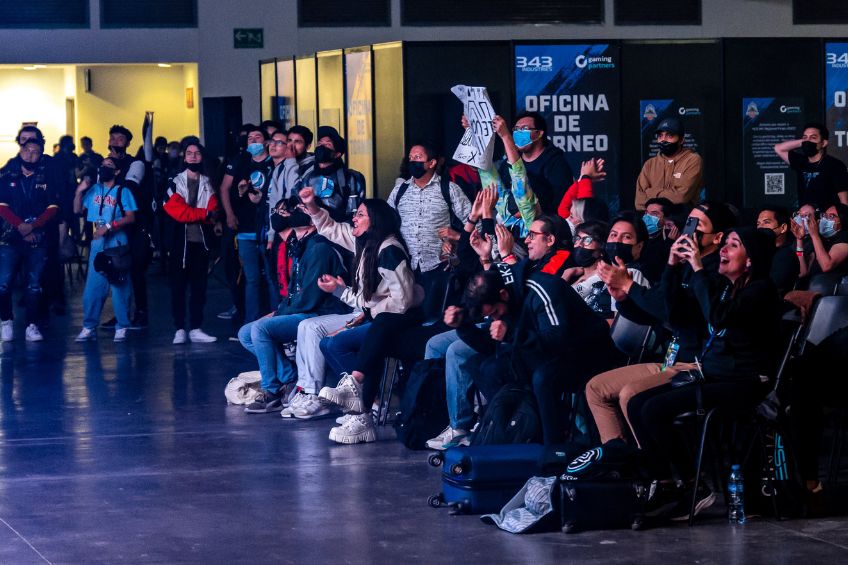 Fanáticos mexicanos en el Halo Championship Series México