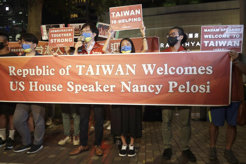 Nancy Pelosi es recibida en Taiwán