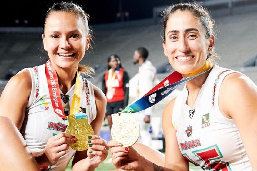 Sheilla Silva y Ana Rojano tras ganar el oro en los World Games