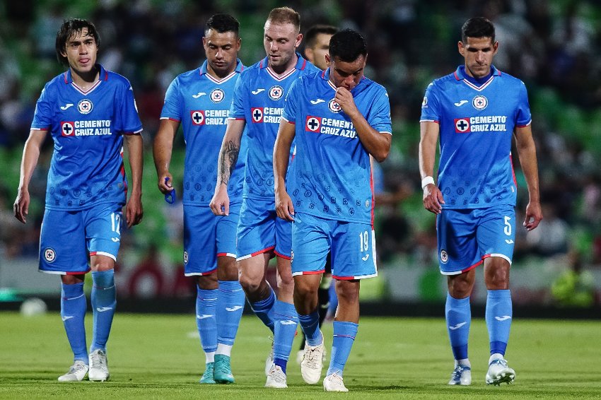 Cruz Azul durante la derrota de Santos