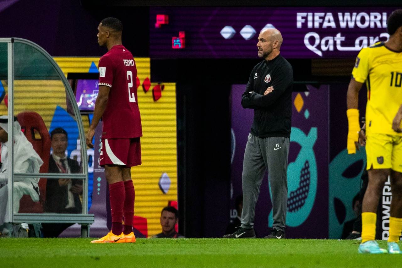 El entrenador de Qatar ve la derrota de su selección