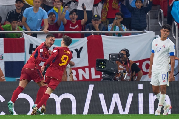 España superó con facilidad a Costa Rica