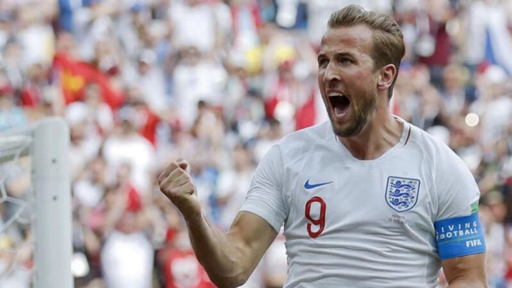 Harry Kane celebra gol con Inglaterra