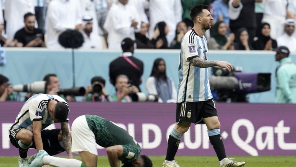 Messi y Argentina sufrieron contra Arabia