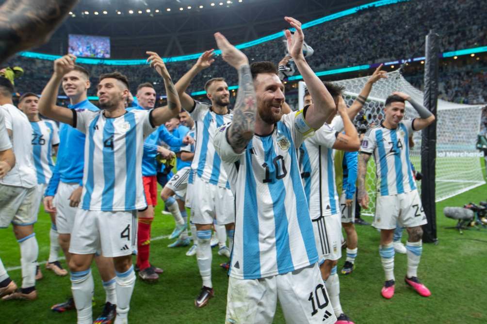 Lionel Messi celebra triunfo de Argentina