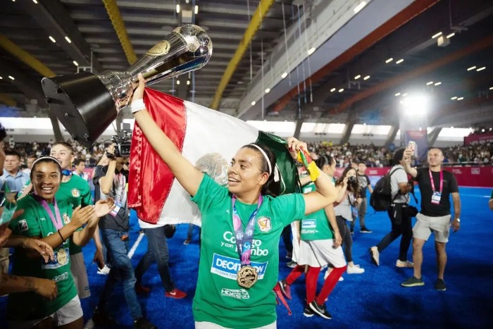 México Femenil venció a Brasil 