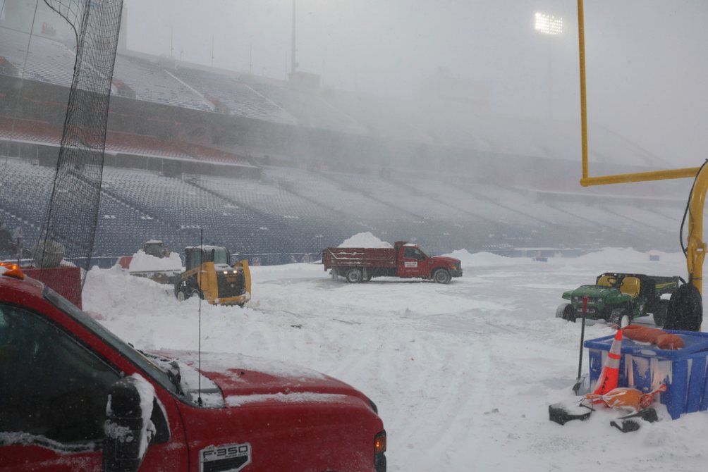 Así quedó el Highmark Stadium tras la tormenta de nieve