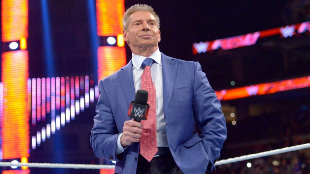 McMahon tiene multiples demandas por acoso sexual en su contra