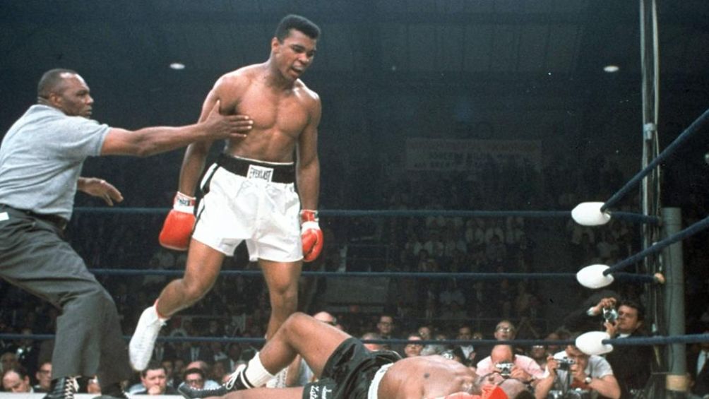 Ali en su histórica pelea ante Sonny Liston