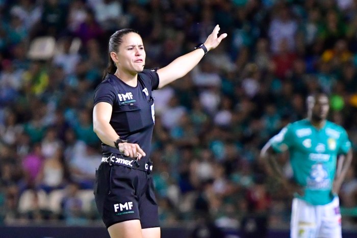 Karen Hernández en el León vs Puebla
