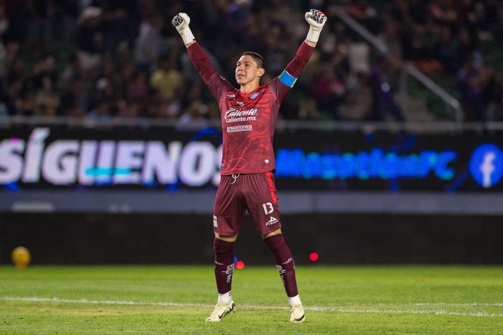 Hugo Rodríguez en celebración del gol 