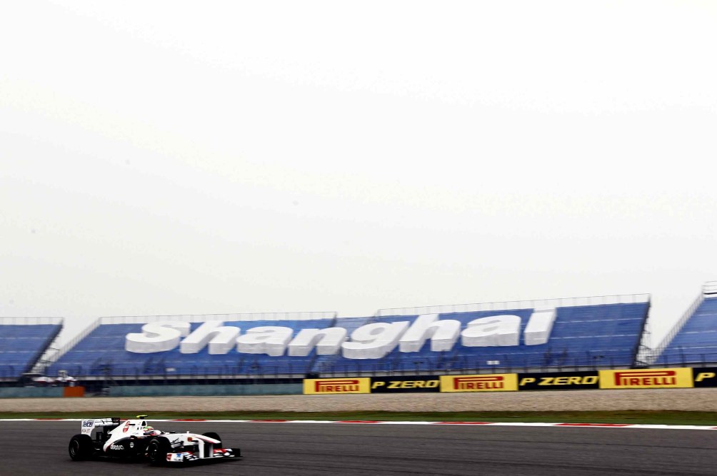 Checo Pérez en el Gran Premio de China de 2011