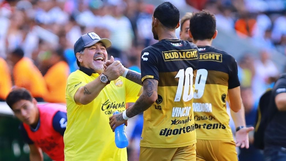 Maradona en su etapa en Dorados 
