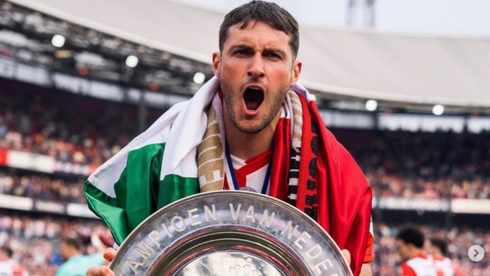 Santi Giménez campeón de la Eredivisie