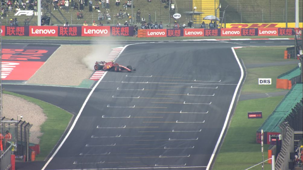 Sainz se salió de la pista en la Q2