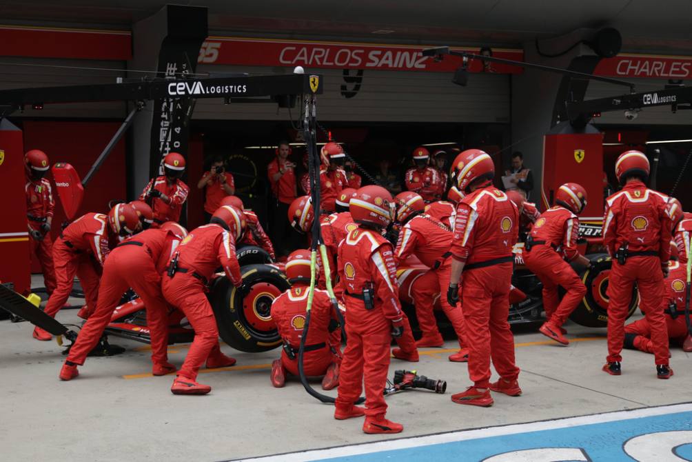 El equipo de Ferrari en el Gran Premio de China