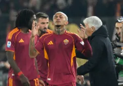 Roma vence a Como y aprieta la lucha por el título de la Serie A Roma vence a Como y aprieta la lucha por el título de la Serie A