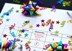 Algunos días son obligatorios de acuerdo a la Ley Federal del Trabajo. Algunos días son obligatorios de acuerdo a la Ley Federal del Trabajo.