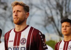 Futbolista alemán, exjugador de Stuttgart y Schalke, falleció tras caer desde 70 metros de altura Futbolista alemán, exjugador de Stuttgart y Schalke, falleció tras caer desde 70 metros de altura