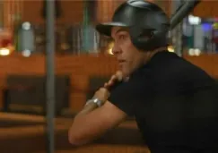 Zamogilny probó suerte en unas jaulas de bateo Zamogilny probó suerte en unas jaulas de bateo