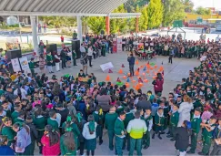 En varios puntos del Estado de México las bajas temperaturas están pegando fuerte. En varios puntos del Estado de México las bajas temperaturas están pegando fuerte.